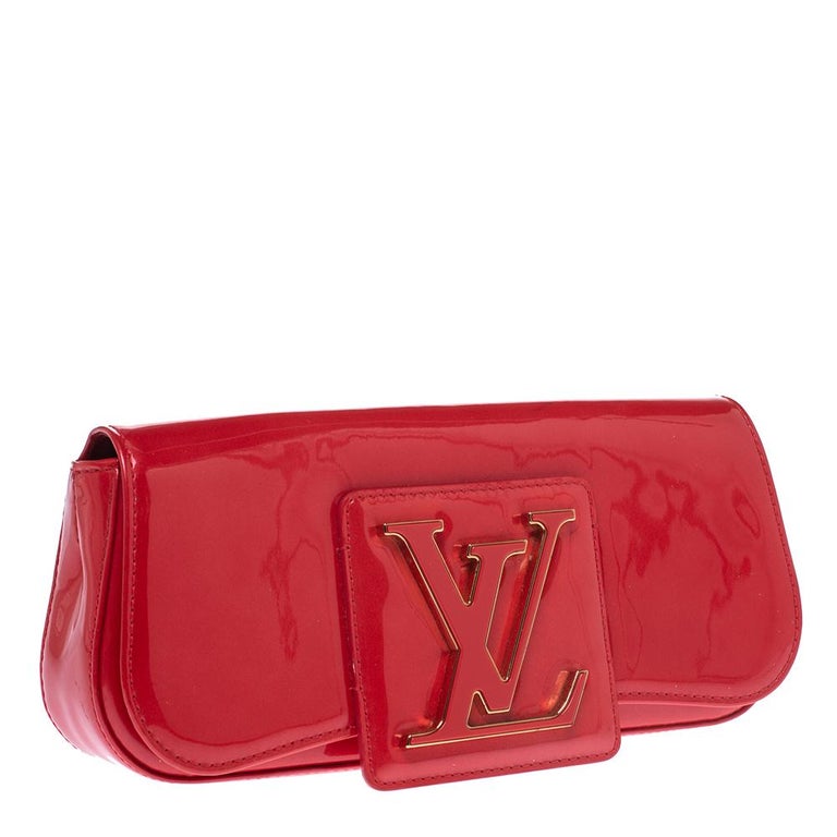 Louis Vuitton Rouge Grenadine Vernis Sobe Clutch For Sale at 1stDibs