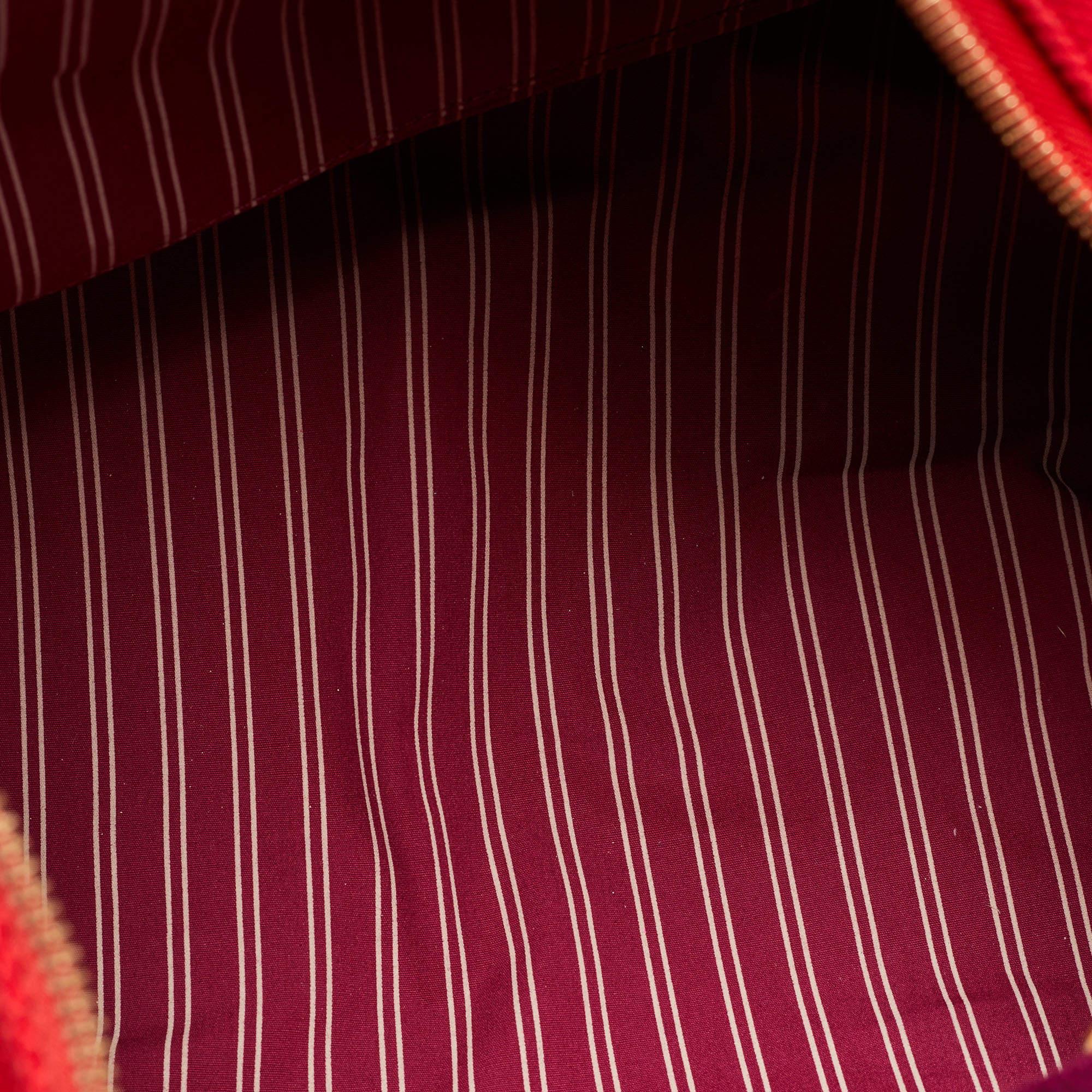 Louis Vuitton Rouge Toile Canvas Antigua Sac Weekend Bag en vente 6