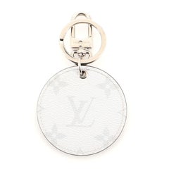 Porte-clés Louis Vuitton Illustre rond Édition limitée Logo Monogramme Canvas