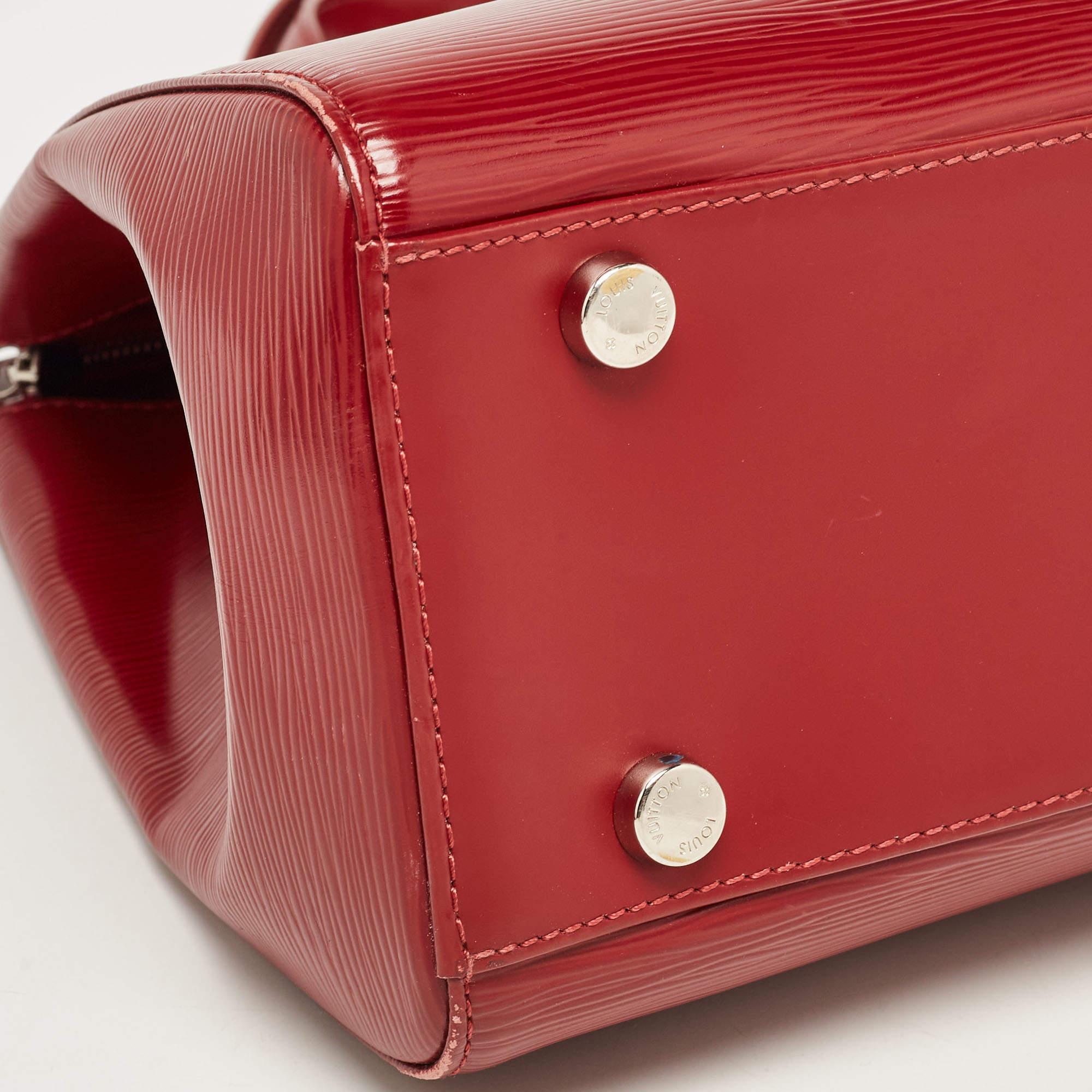 Louis Vuitton sac Brea GM en cuir épi rubis en vente 10