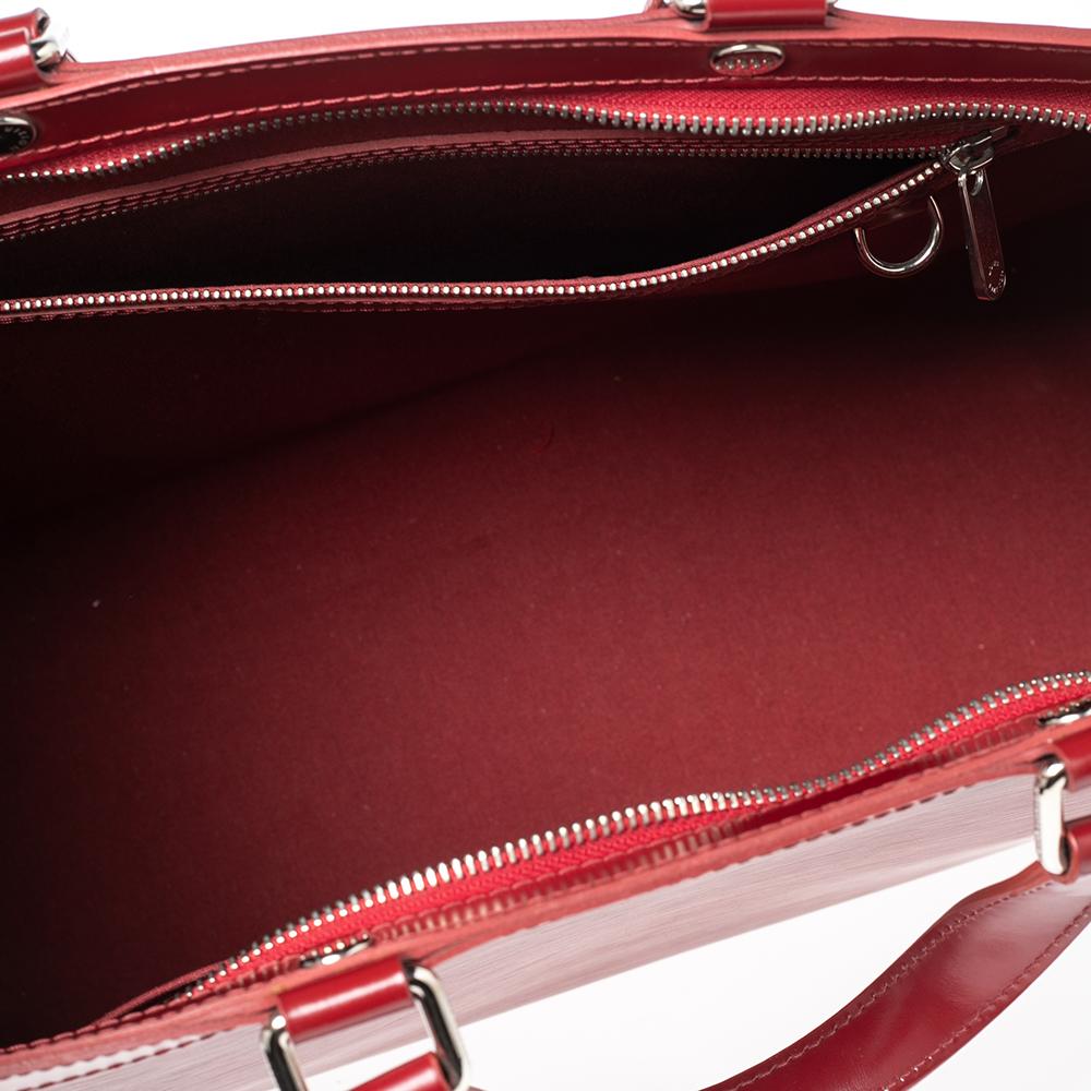 Louis Vuitton Rubis Epi Leather Brea GM Bag In Good Condition In Dubai, Al Qouz 2