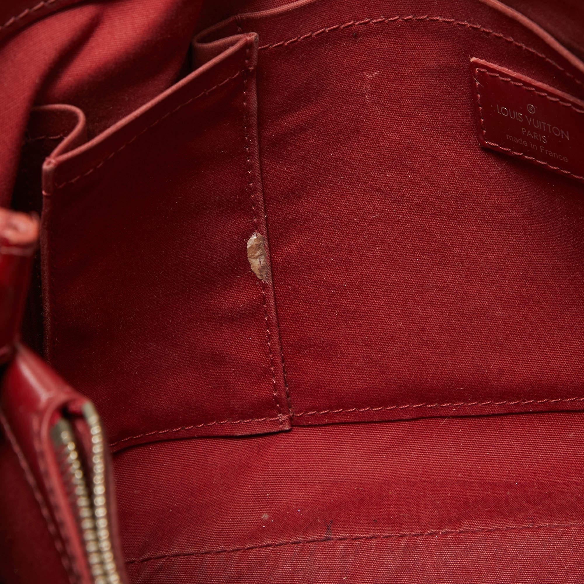 Louis Vuitton Rubis Epi Leather Passy PM Bag For Sale 7