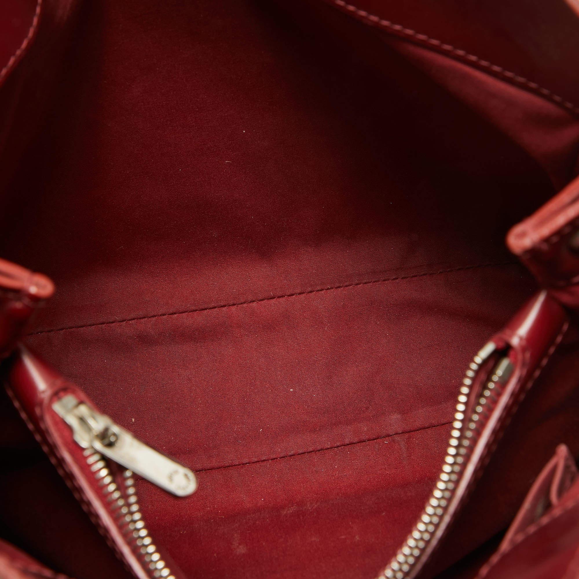 Louis Vuitton Rubis Epi Leather Passy PM Bag For Sale 9