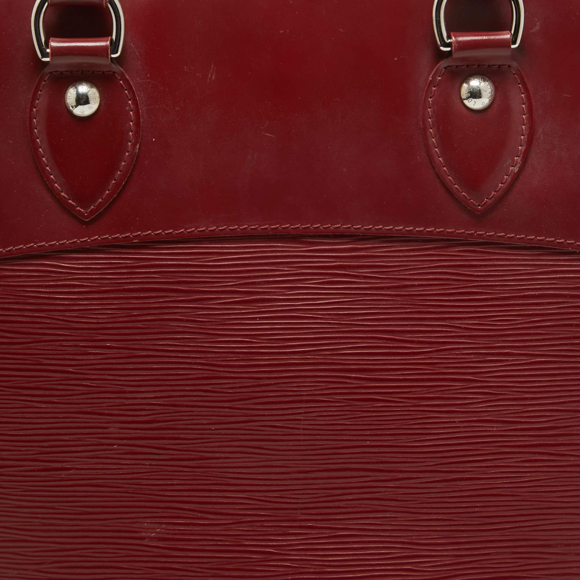 Louis Vuitton Rubis Epi Leather Passy PM Bag For Sale 14