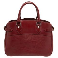 Borsa PM Louis Vuitton in pelle Rubis Epi