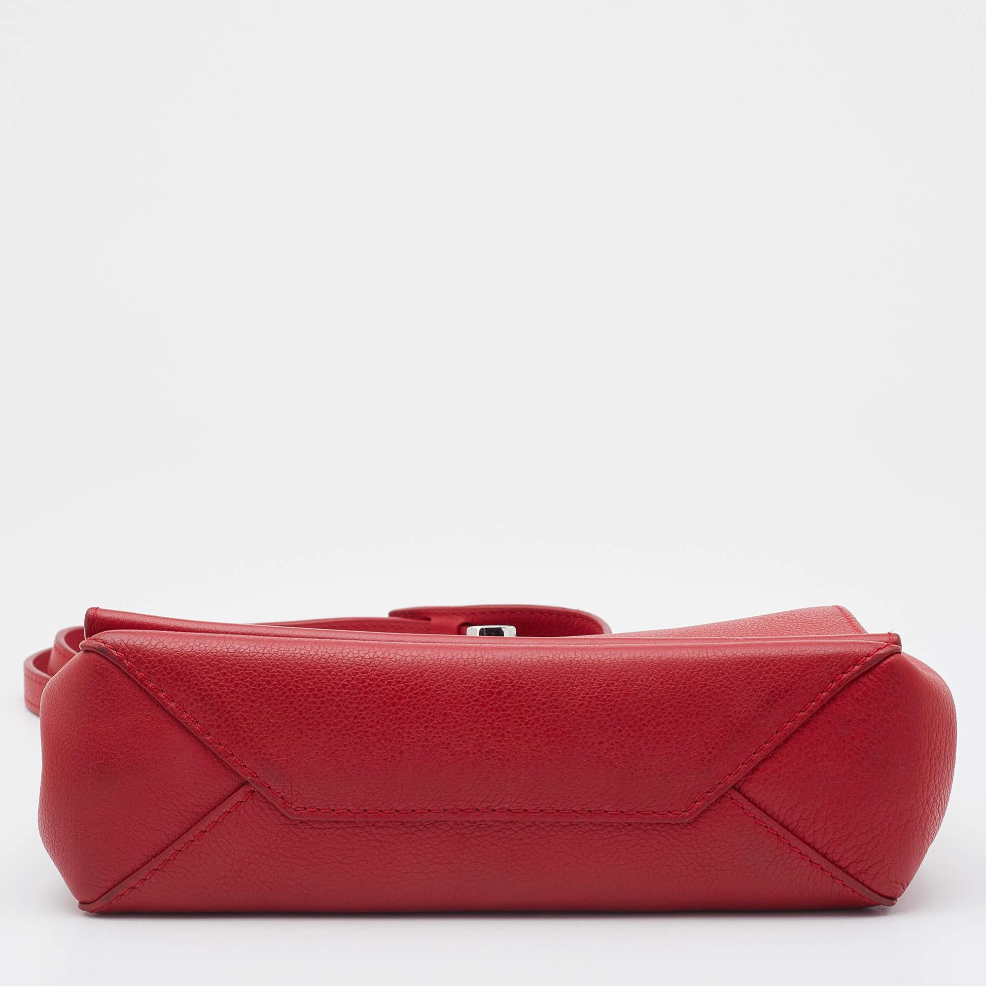 Louis Vuitton Rubis Leather Lockme II Bag 1
