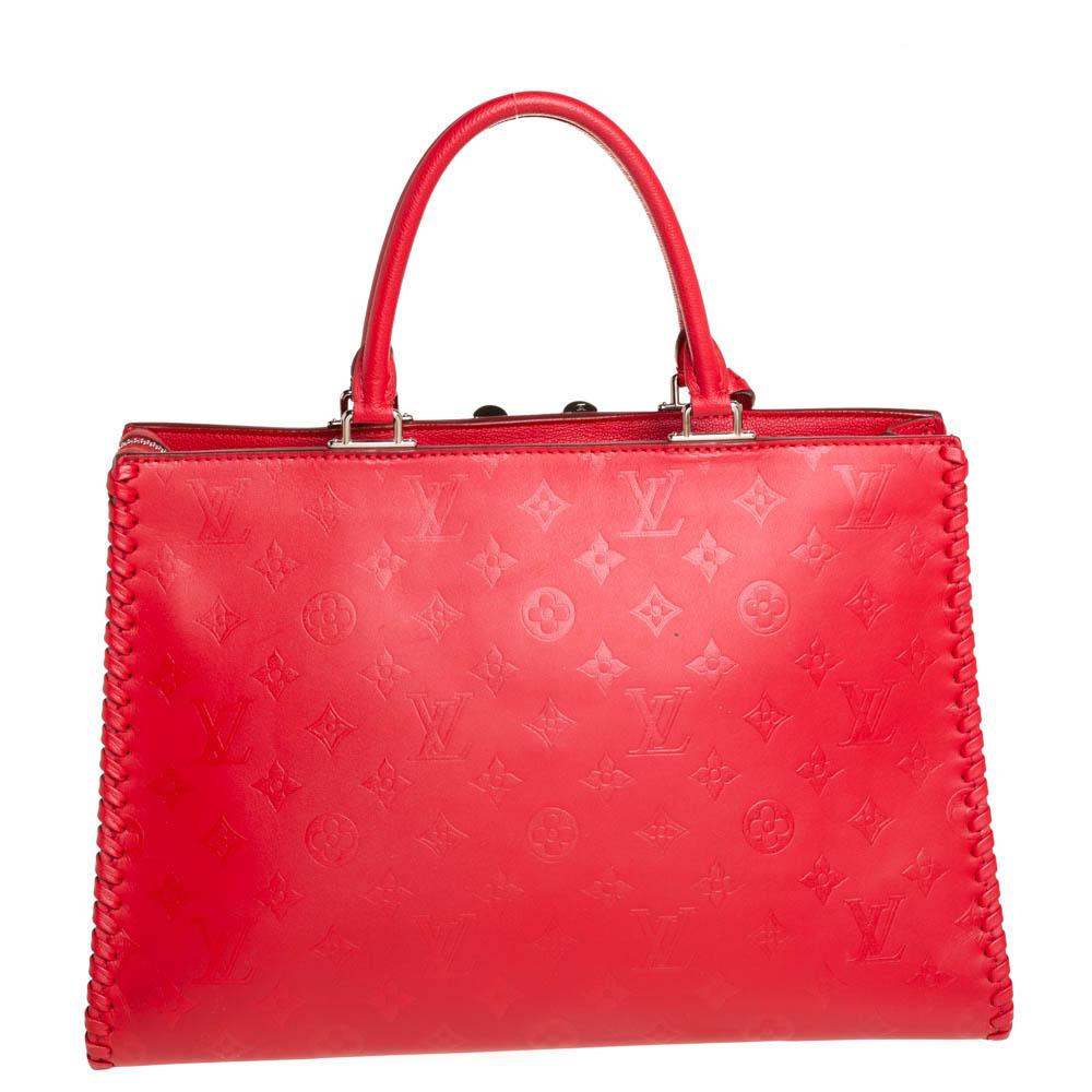 Louis Vuitton Rubis Monogram Cuir Plume Very Zipped Bag In Good Condition In Dubai, Al Qouz 2