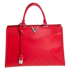 Louis Vuitton Rubis Monogramm Cuir Plume Sehr Tasche mit Reißverschluss
