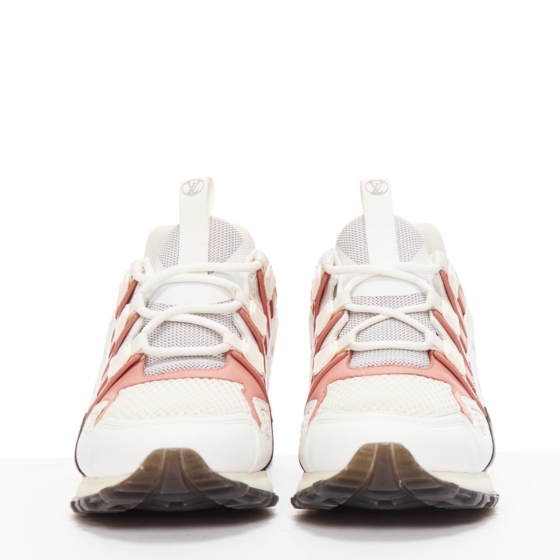 LOUIS VUITTON Run Away off white pink LV logo mesh leather sneakers EU38 In Good Condition For Sale In Hong Kong, NT
