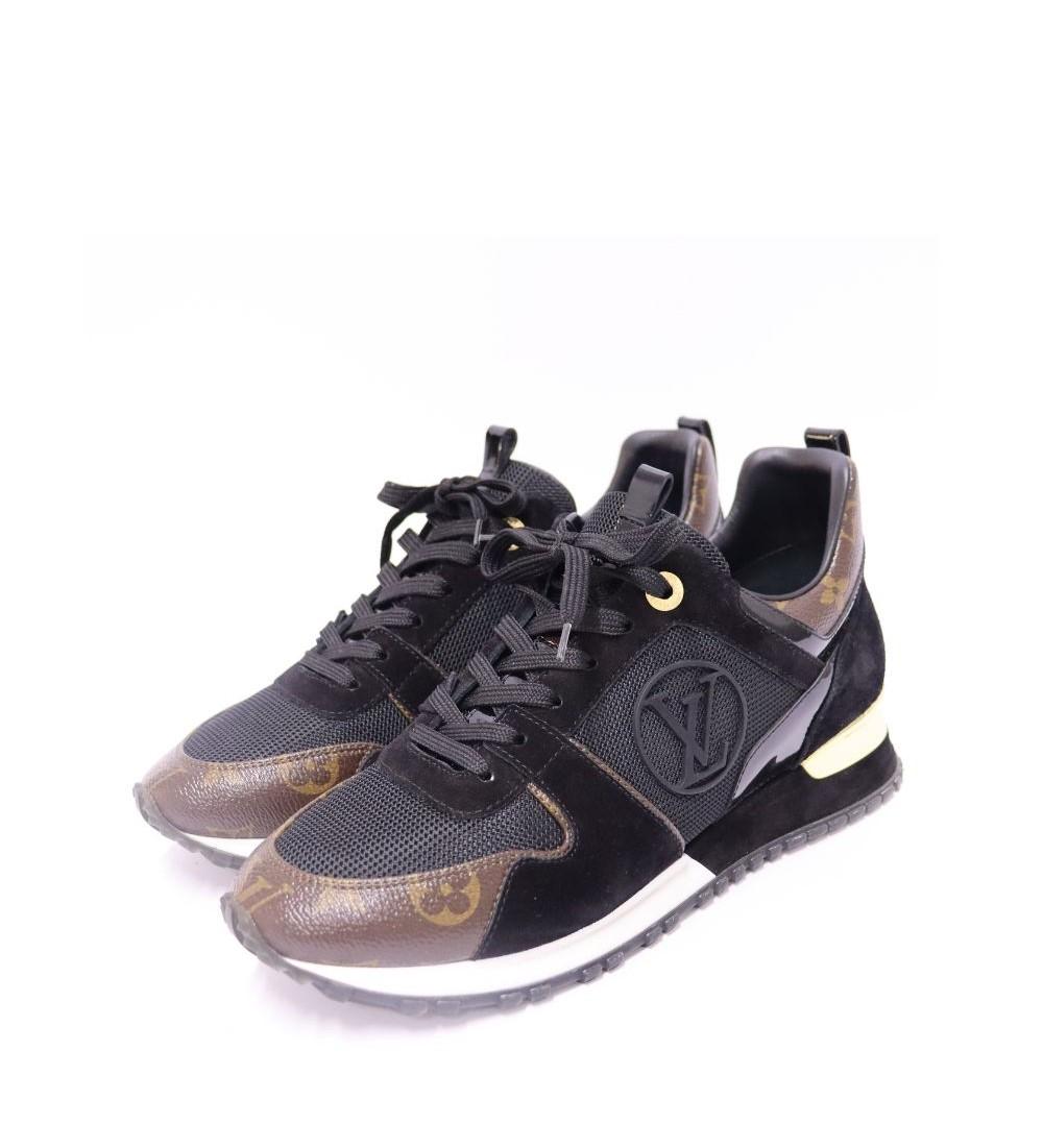 Louis Vuitton Run Away Sneaker, Features a Suede calf leather, patent Monogram canvas, rubber outsole and a technical outsole with a hidden fusbet for extra height and an eye-catching gold-tone metal stabilizer.

Material: Leather and suede
Size: EU