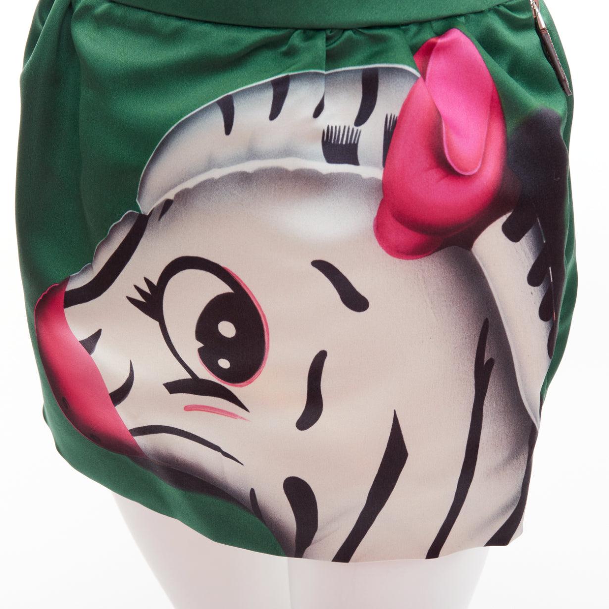 LOUIS VUITTON Runway 1AFUS3 vert Zebra Balloon print mini jupe FR32 XXS en vente 2