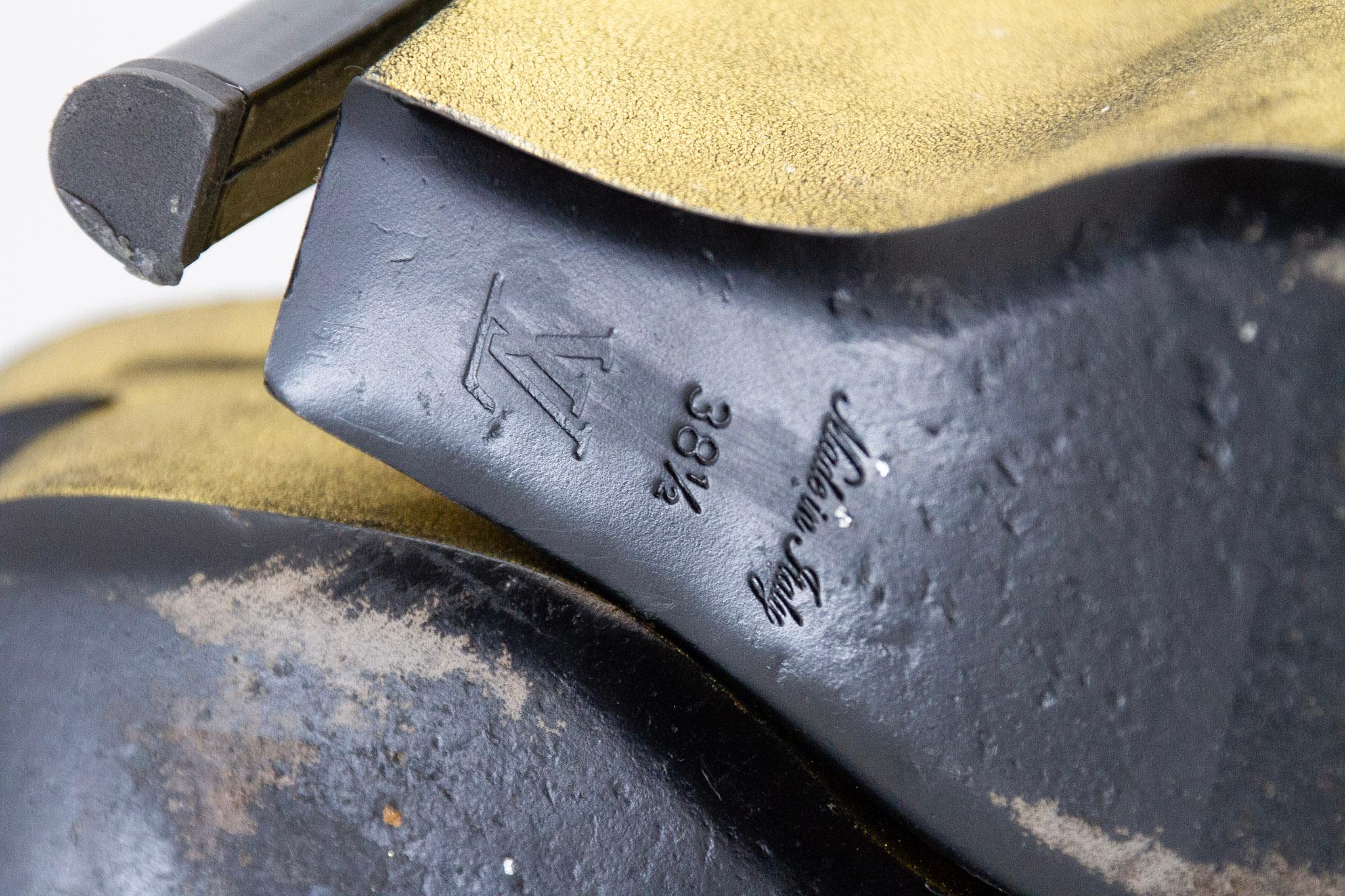 Louis Vuitton Runway Fall 2008 Metallic Gold/Black Patent Wedged Heels (talons compensés) en vente 3