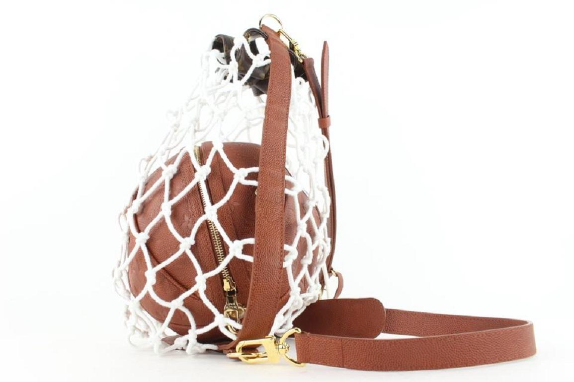 Louis Vuitton Runway NBA Basketball and Net Bag 562lvs614 In New Condition In Dix hills, NY