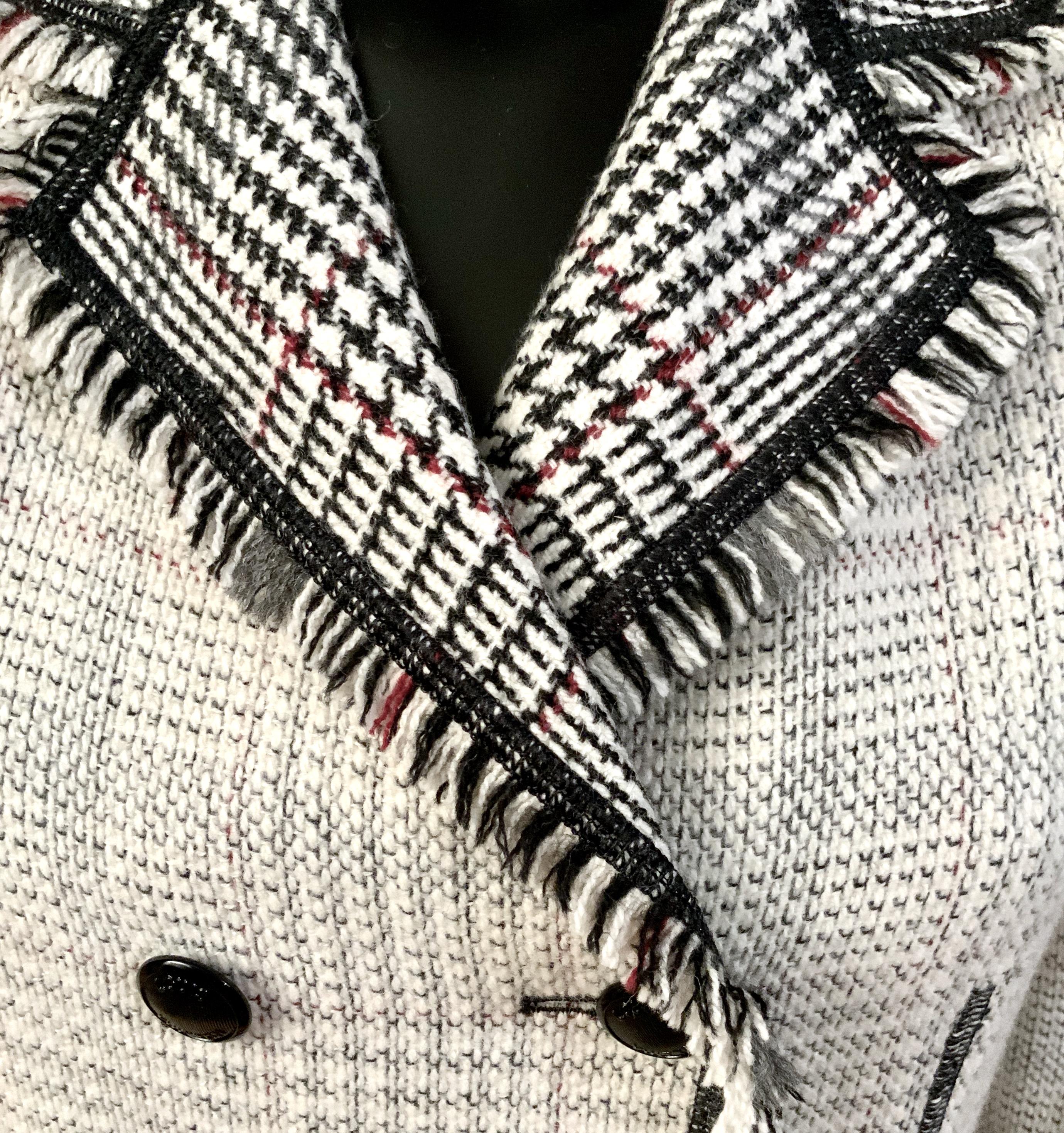 Louis Vuitton Runway Prince of Wales Veste en tweed avec bordure à franges en vente 5