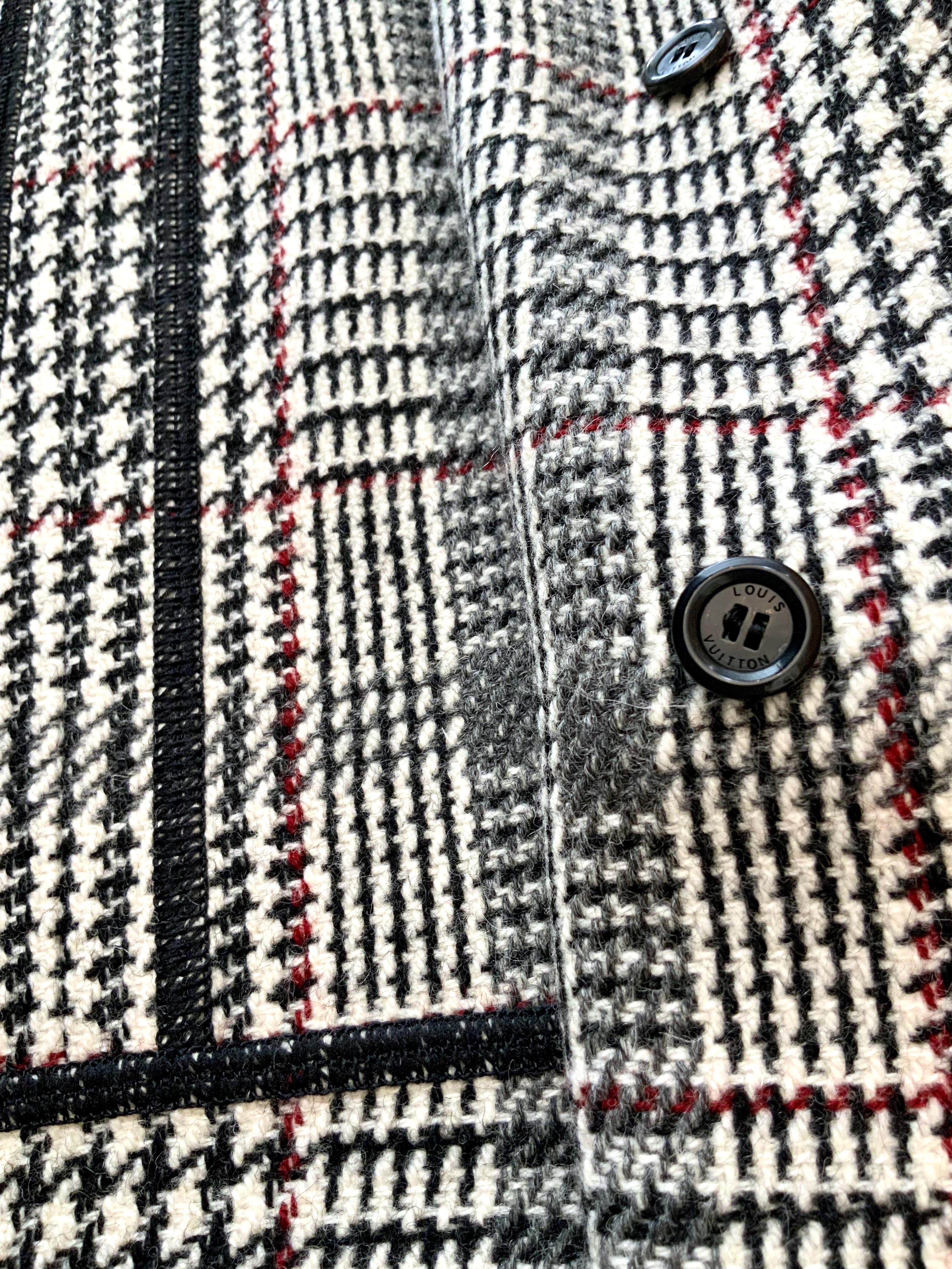 Louis Vuitton Runway Prince of Wales Veste en tweed avec bordure à franges en vente 3