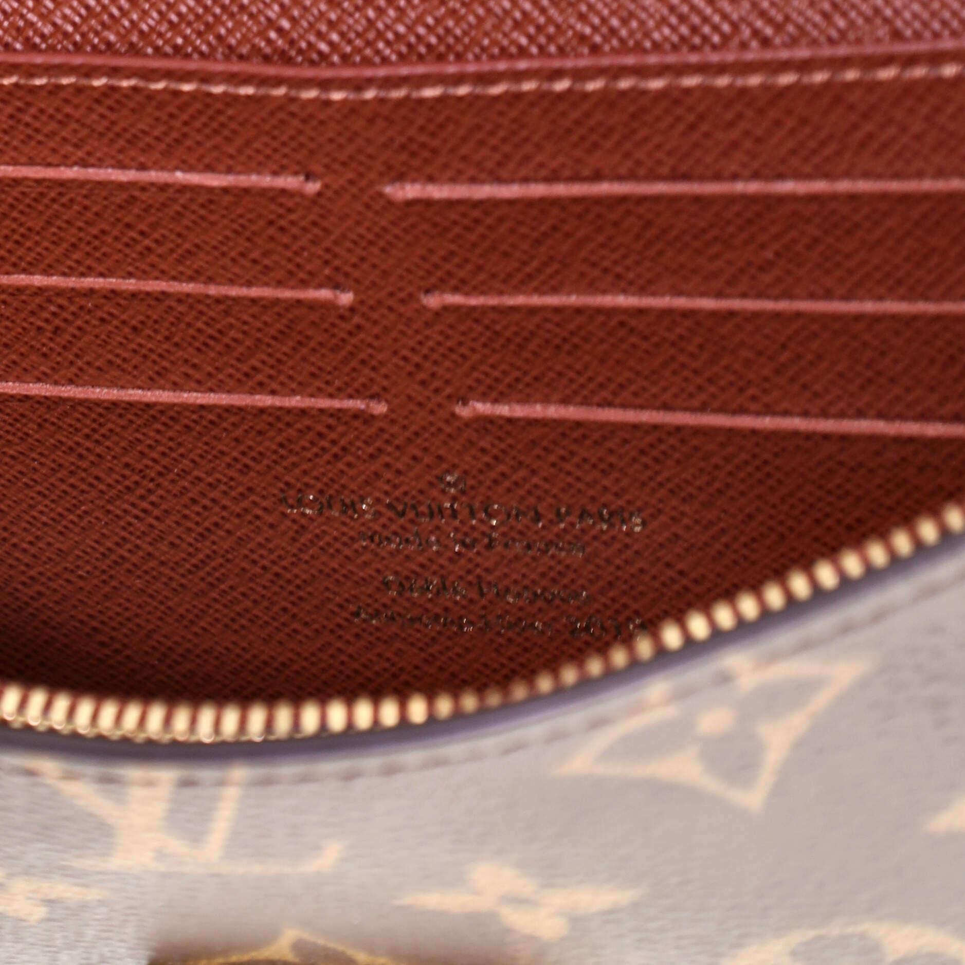 Louis Vuitton S Lock Belt Pouch Monogram Canvas In Good Condition In NY, NY