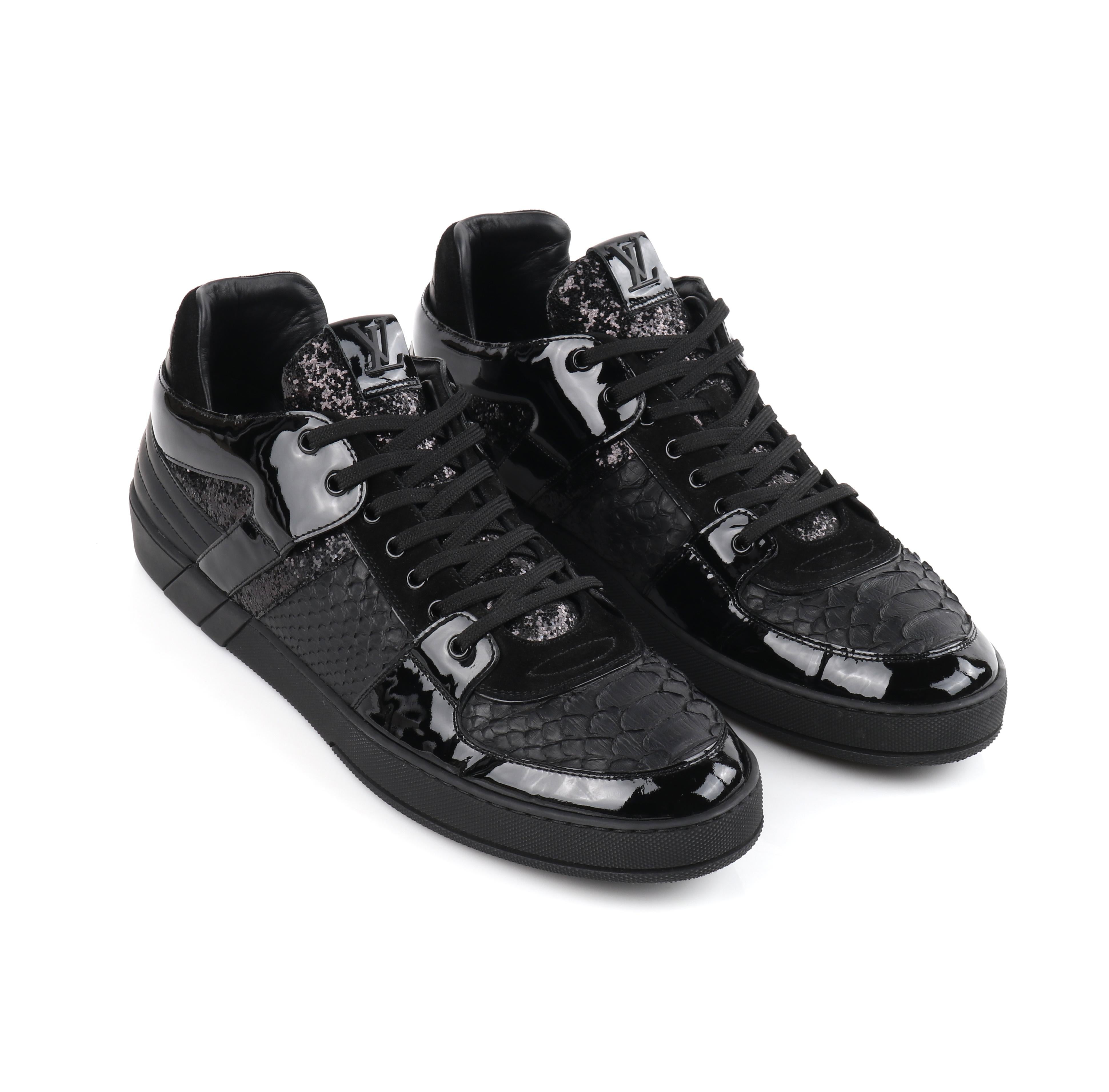 LOUIS VUITTON F/S 2012 „Ace“ Python Lackleder Low Top Herren Athletic Sneaker (Schwarz) im Angebot