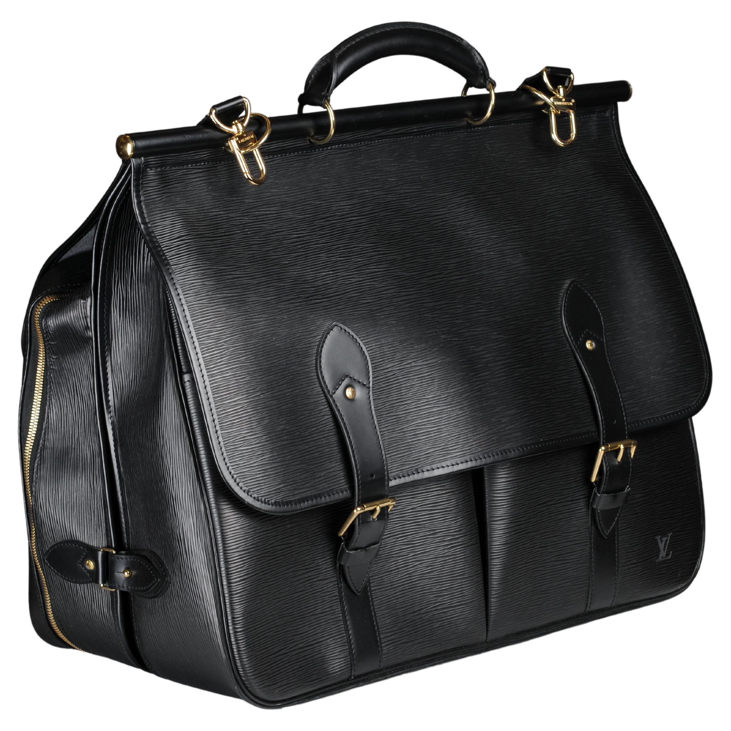 Louis Vuitton Sac Chasse Bag Epi Black  For Sale