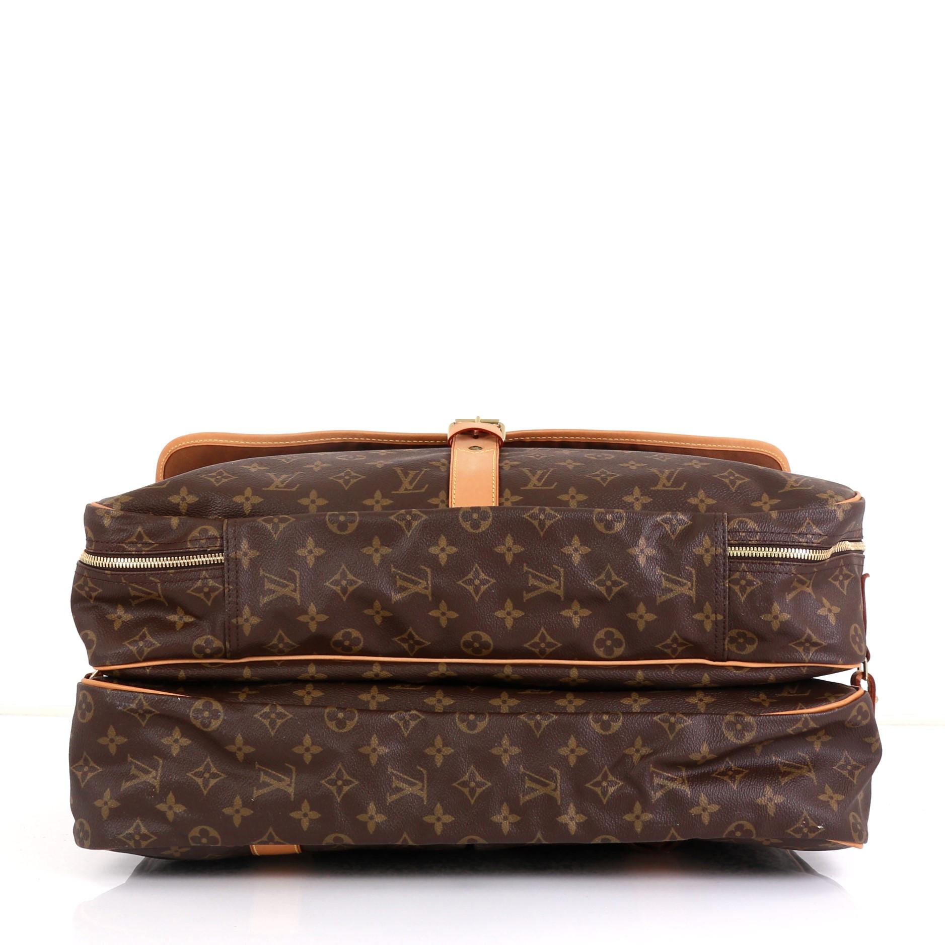 Louis Vuitton Sac Chasse Hunting Bag Monogram Canvas  In Good Condition In NY, NY