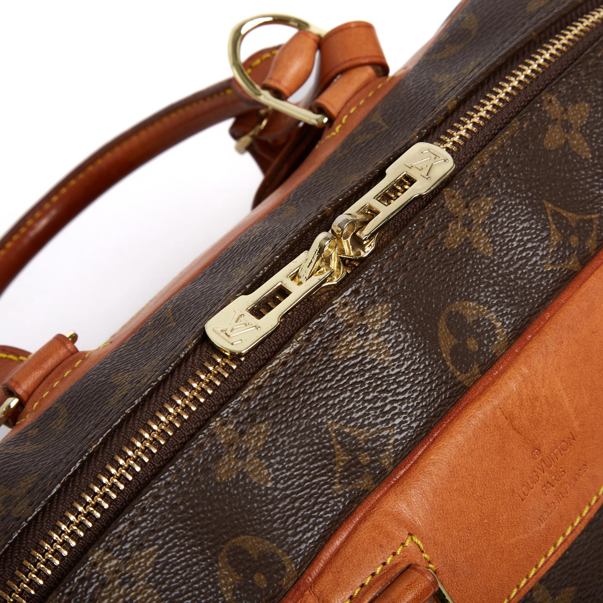 Women's or Men's Louis Vuitton Sac Deauville 2002 LV Monogram Canvas Deauville Hand Bag For Sale