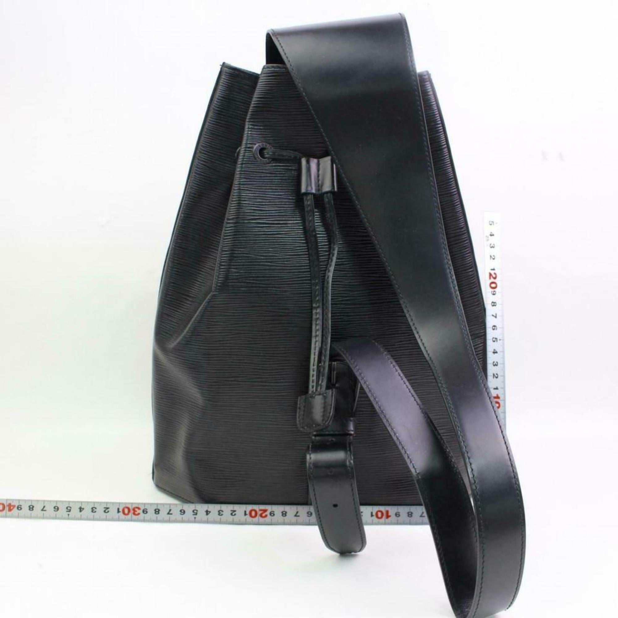 Louis Vuitton Sac d'épaule Noir Single Strap 870590 Black Epi Leather Hobo Bag For Sale 3