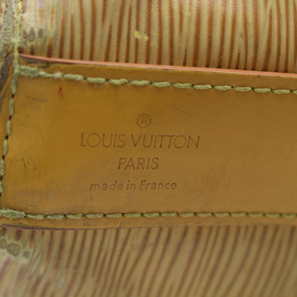 Louis Vuitton Sac D'epaule Twist Bucket (Ultra Rare) mit Beutel 869908  im Angebot 5