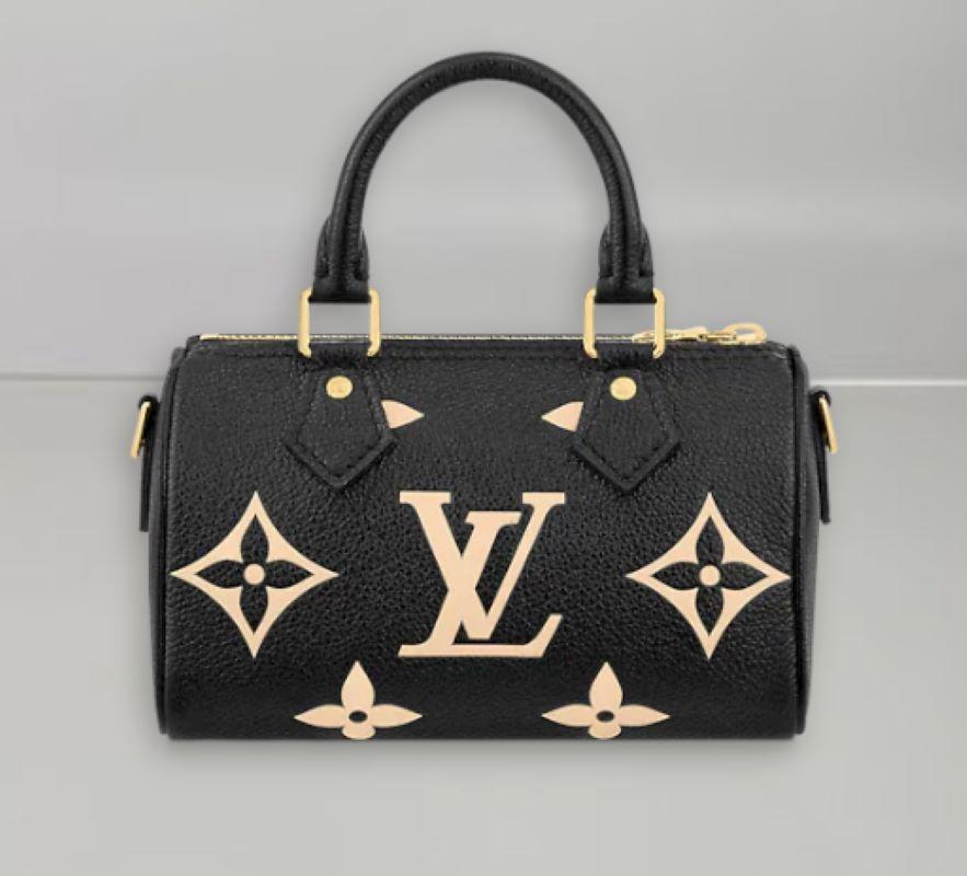 Black, Tan
Monogram Empreinte embossed supple grained cowhide leather
Cowhide trim
Microfiber lining
Golden metal
zipper
Shoulder strap: Removable, adjustable
Shoulder strap length carried: 45.5 cm
Maximum length of shoulder strap carried: 59.0
