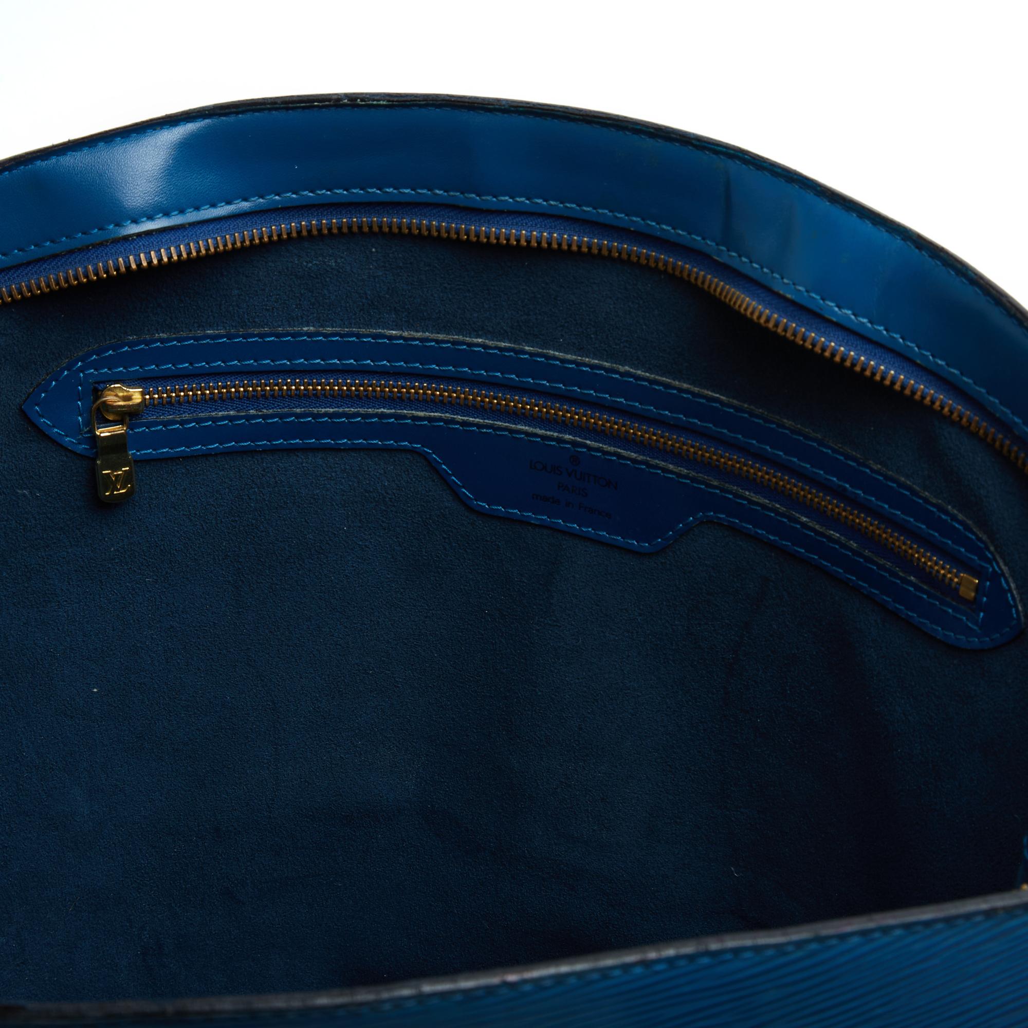 Louis Vuitton Sac Saint Jacques Epi Leather Blue Shoulder Bag For Sale 6