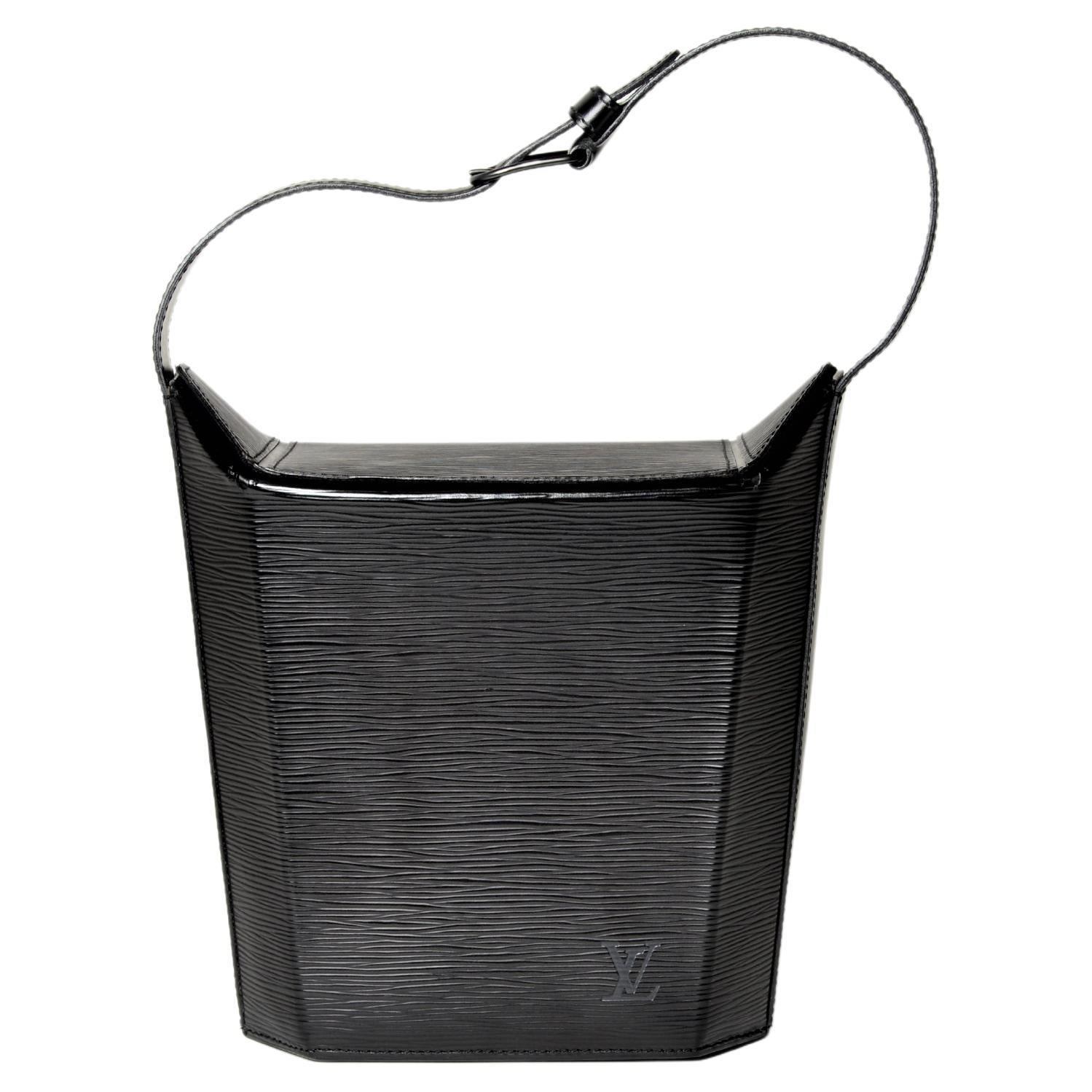 Louis Vuitton Sac Seau Bucket Bag Black Epi Leather at 1stDibs