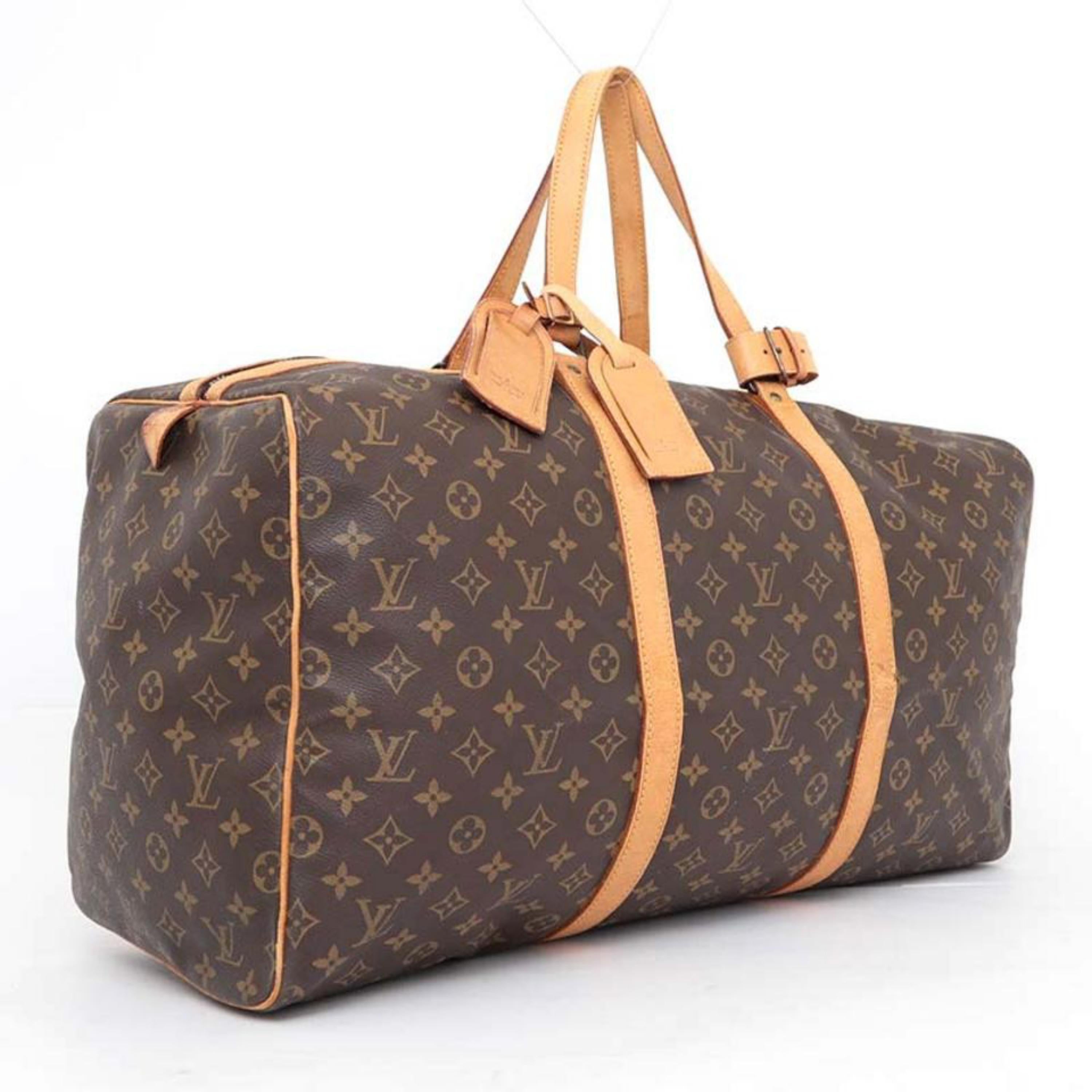 Louis Vuitton Sac Souple Monogram 55 230343 Coated Canvas Weekend/Travel Bag In Good Condition For Sale In Forest Hills, NY