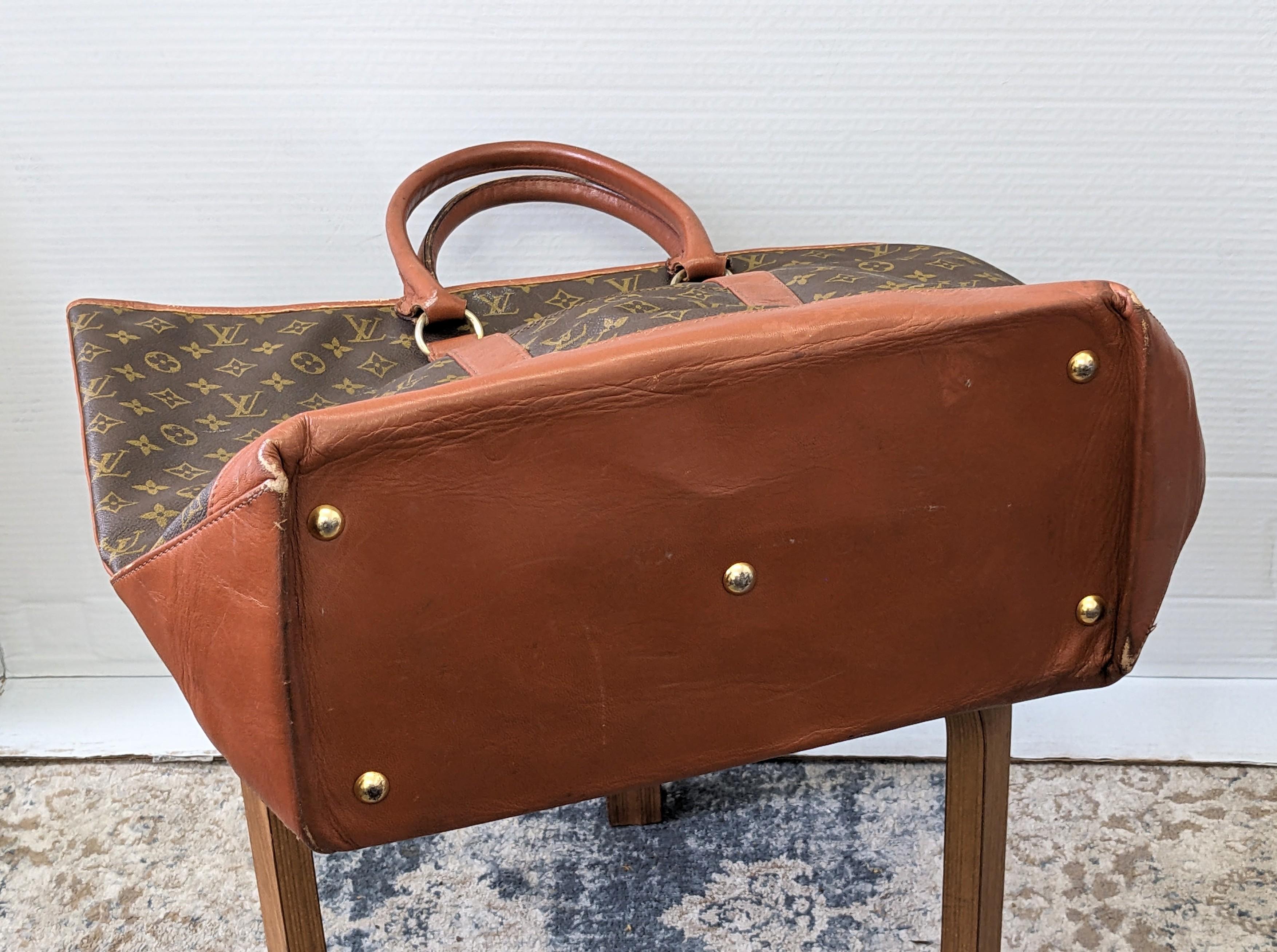 Louis Vuitton Sac Weekend GM in Monogram Canvas, The French Co. For Sale 3