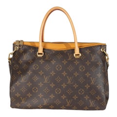 Louis Vuitton Monogram in tela Pallas MM