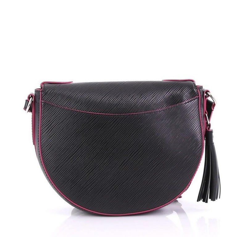 Louis Vuitton Excentri Cité leather handbag For Sale at 1stDibs