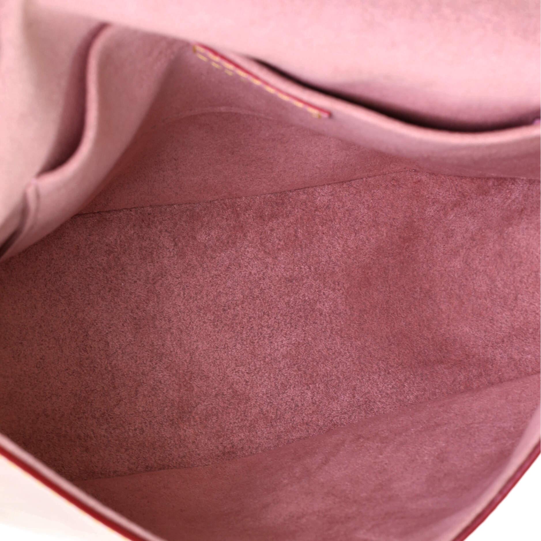 Women's or Men's Louis Vuitton Saint Cloud NM Bag Epi Leather