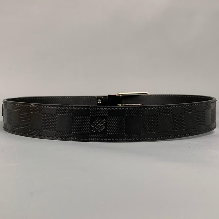 LOUIS VUITTON Saint-Cyr-Boston Size 34 Black Damier Leather Belt In Good Condition For Sale In San Francisco, CA