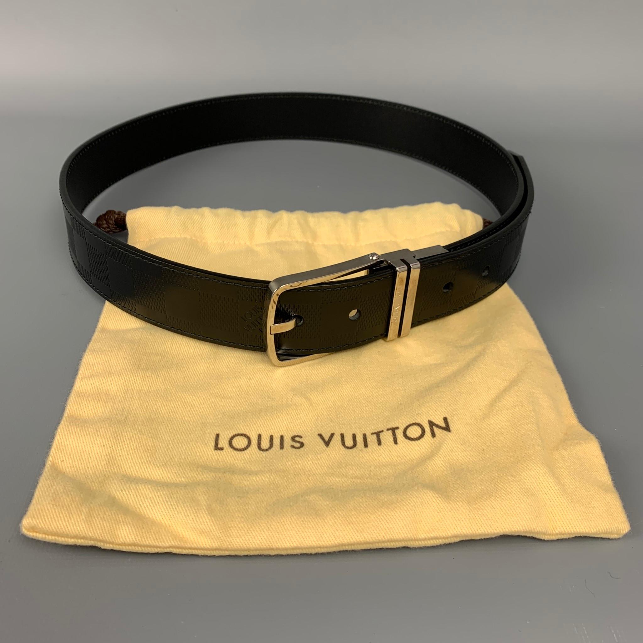 LOUIS VUITTON Saint-Cyr-Boston Size 34 Black Damier Leather Belt In Good Condition In San Francisco, CA