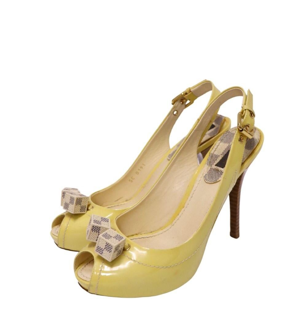 Louis Vuitton Saint Honore Slingback Platform Sandals, features peep toe and patent leather.

Material: Leather
Size: EU 37
Heel Length: 11cm
Overall Condition: Good
Interior Condition:  Signs of use
Exterior Condition: Light scratches and