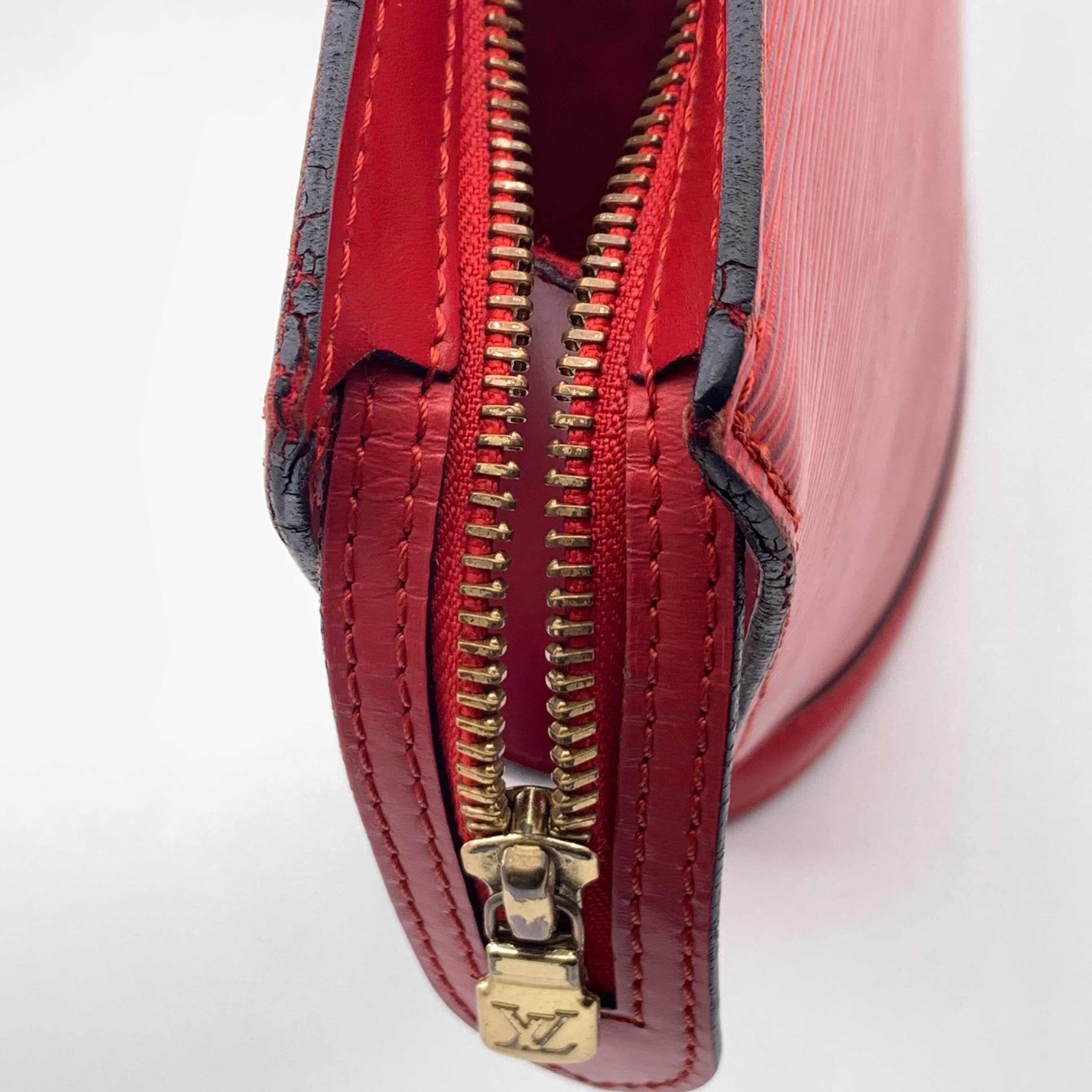 LOUIS VUITTON Saint-Jacques Shoulder bag in Red Leather 4