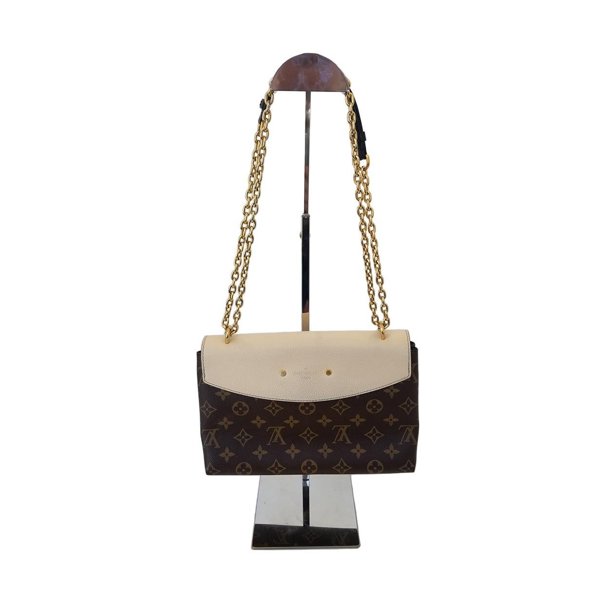Brand - Louis Vuitton
Collection - Saint-Placide
Estimated Retail - $2,920.00
Style - Crossbody
Material - Canvas
Color - Bicolor (Beige & Brown)
Pattern - Monogram
Closure - Magnetic
Hardware Material - Goldtone
Model/Date Code - CA1158
Comes With