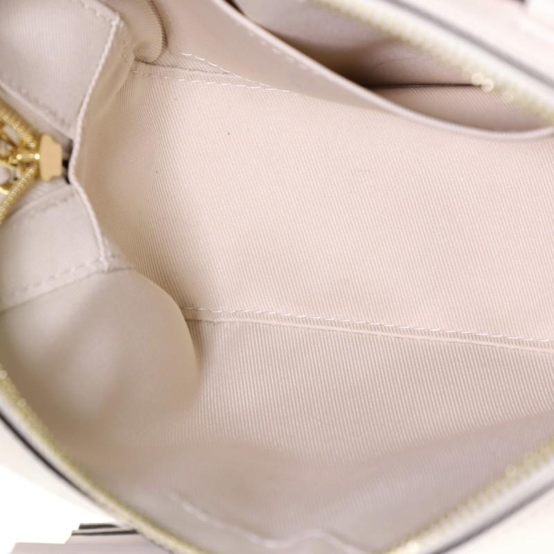 Women's or Men's Louis Vuitton Saintonge Handbag Monogram Canvas With Leather