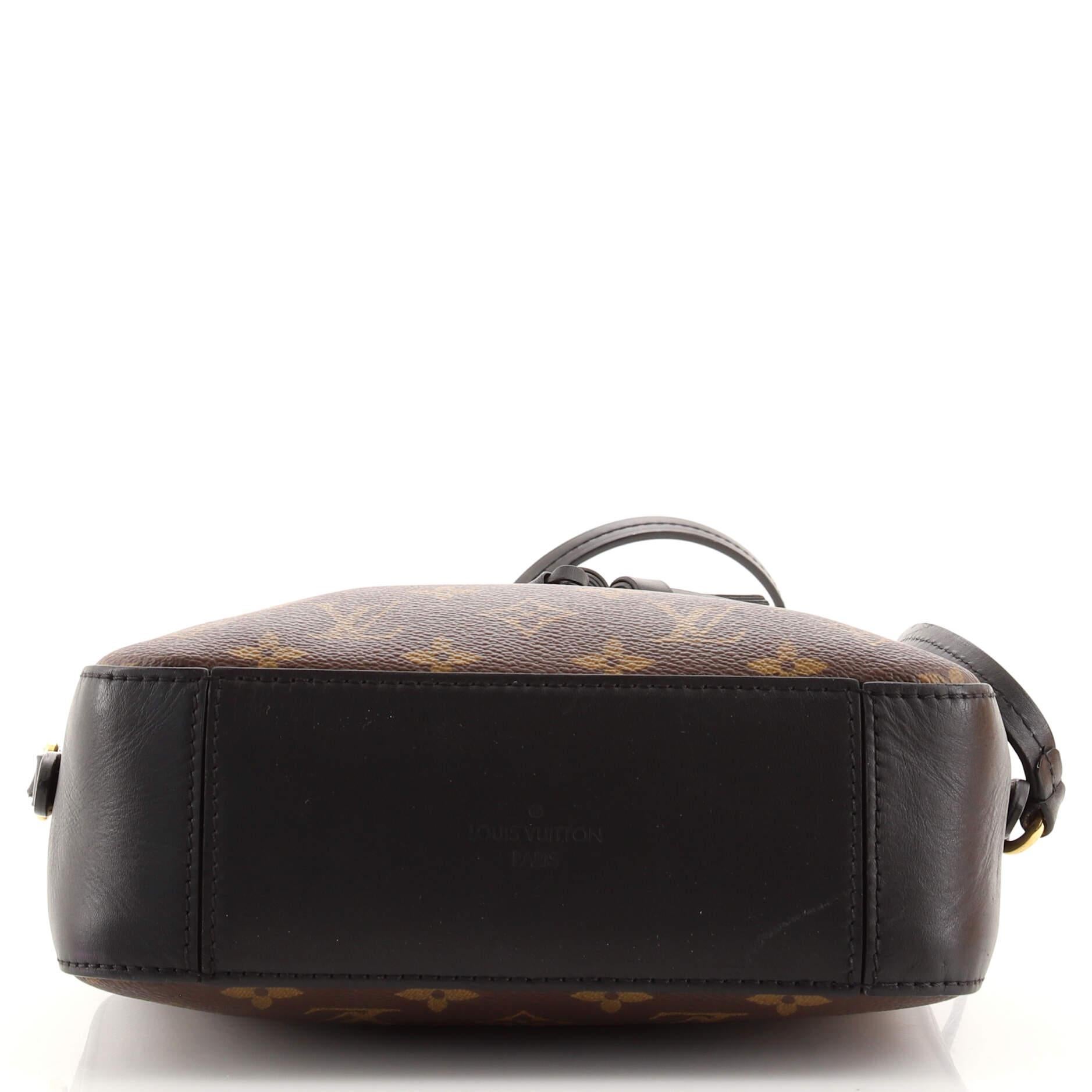 Louis Vuitton Saintonge Handbag Monogram Canvas with Leather In Good Condition In NY, NY