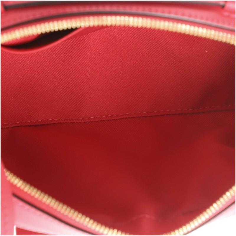 Women's or Men's Louis Vuitton Saintonge Handbag Monogram Canvas with Leather