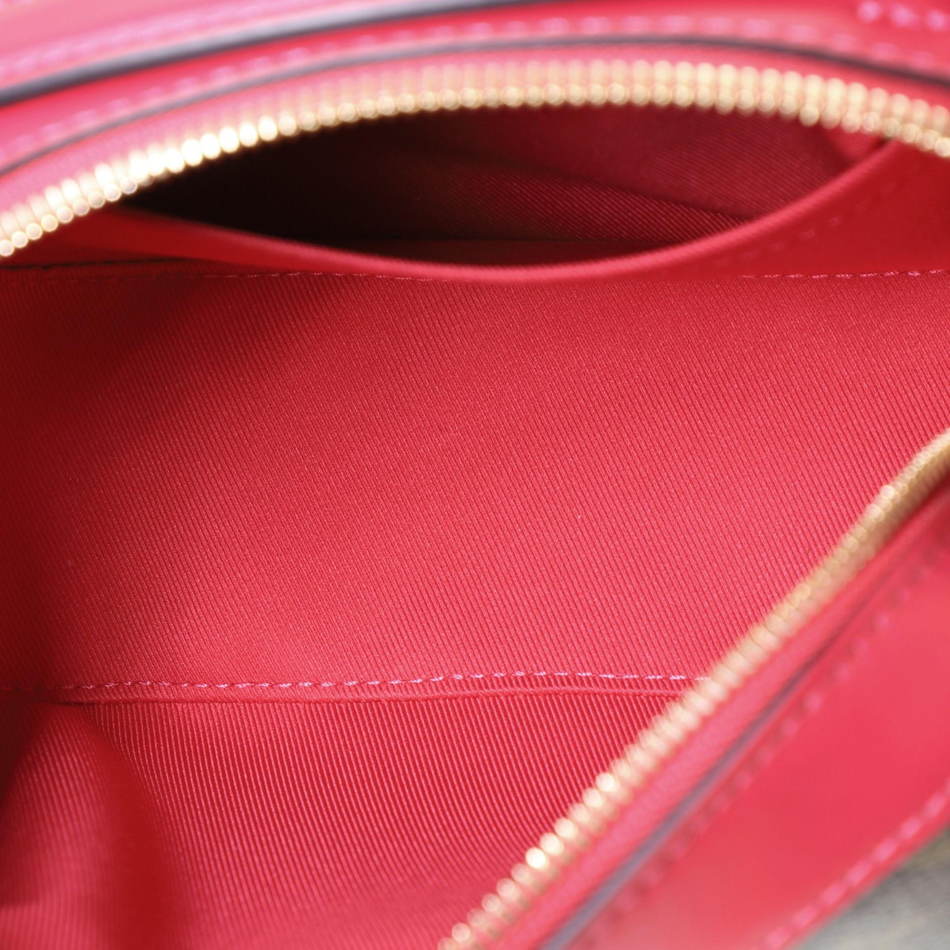 Women's or Men's Louis Vuitton Saintonge Handbag Monogram Canvas with Leather