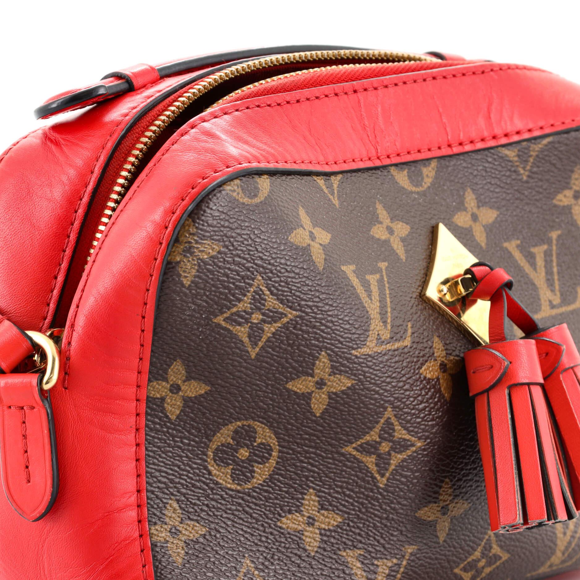 Louis Vuitton Saintonge Handbag Monogram Canvas with Leather In Good Condition In NY, NY