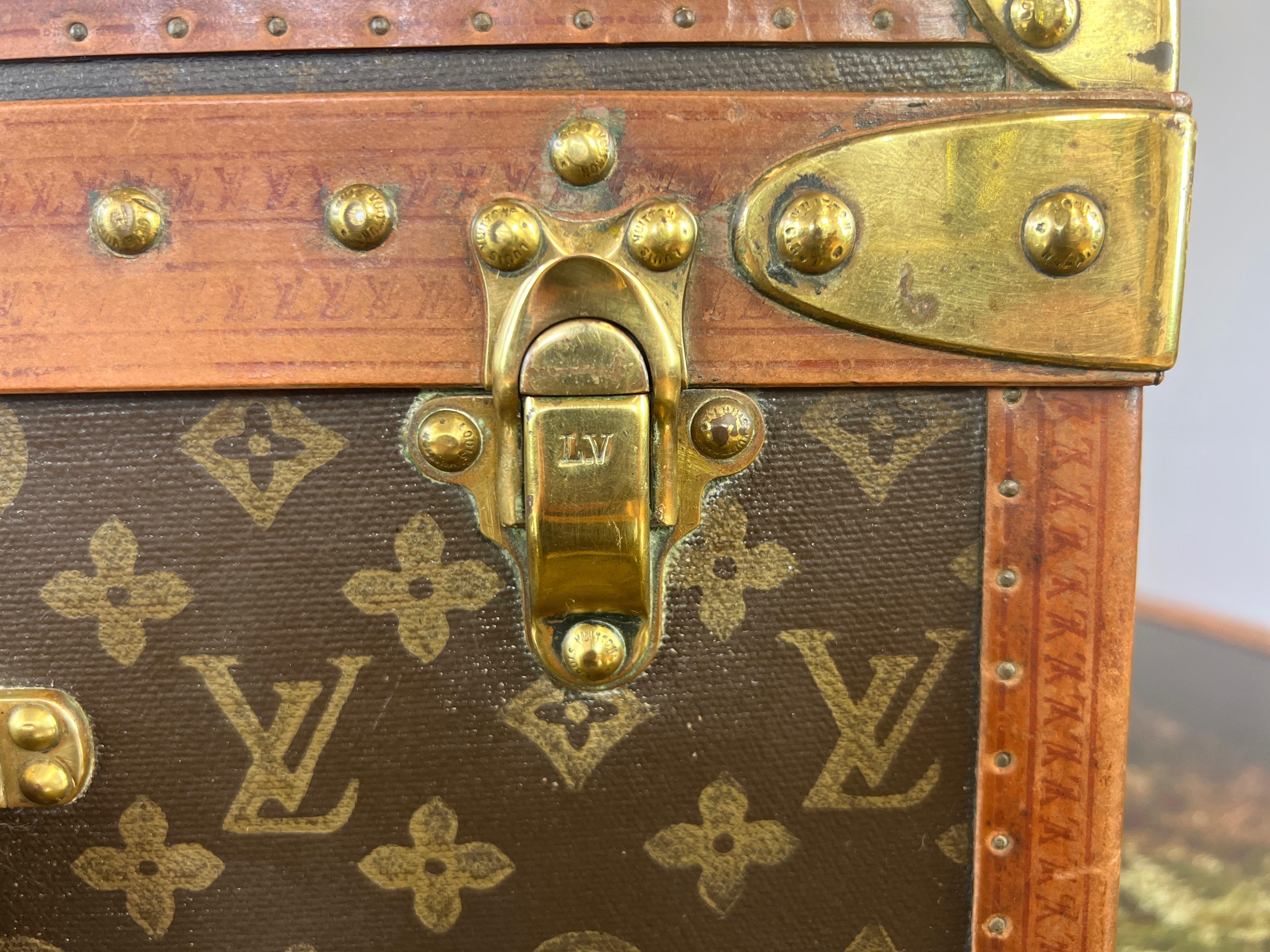 Louis Vuitton Saks & Company Braken 50-Style Suitcase or Cabin Trunk, 1940s 5