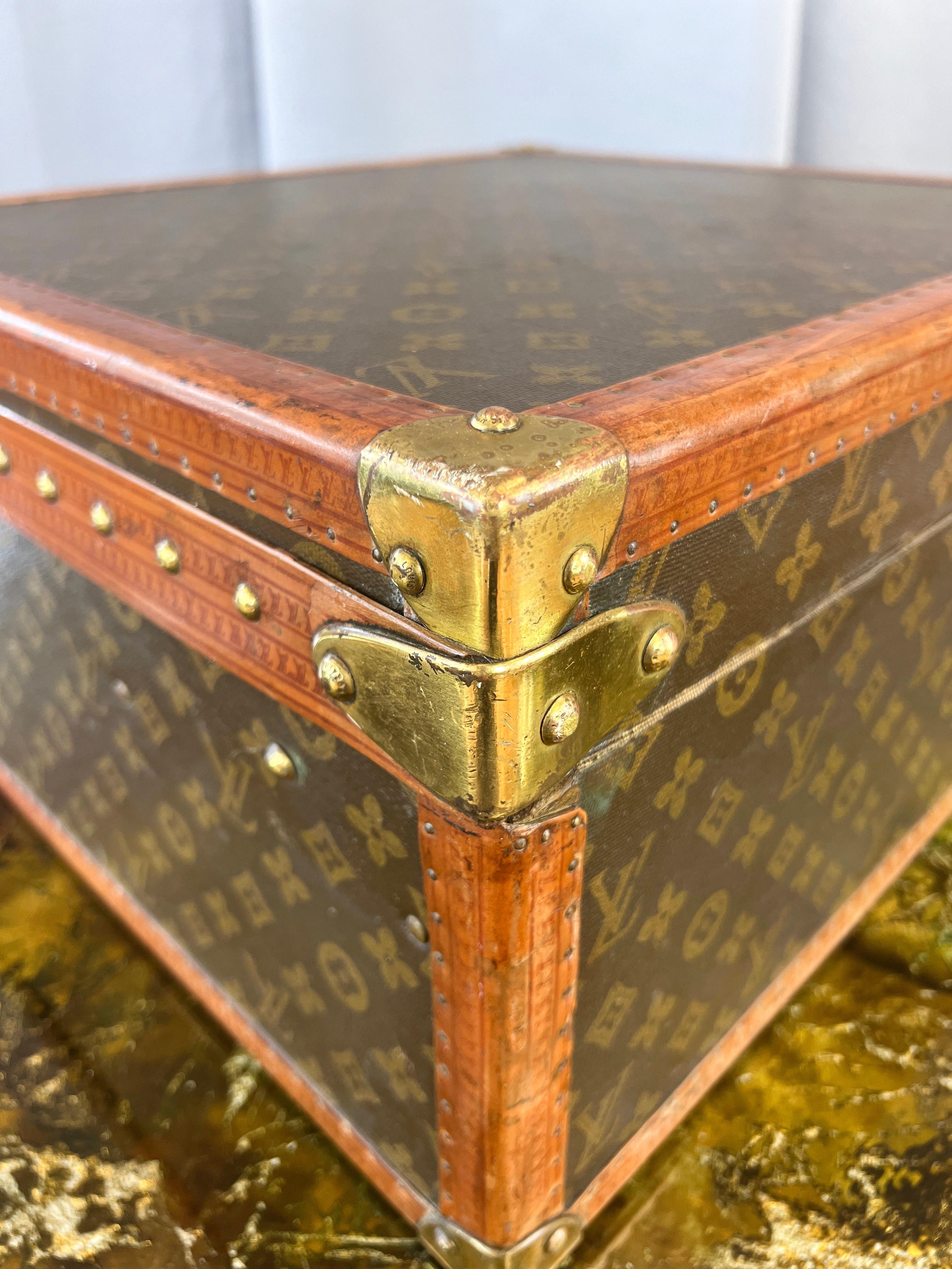 Louis Vuitton Saks & Company Braken 50-Style Suitcase or Cabin Trunk, 1940s 9