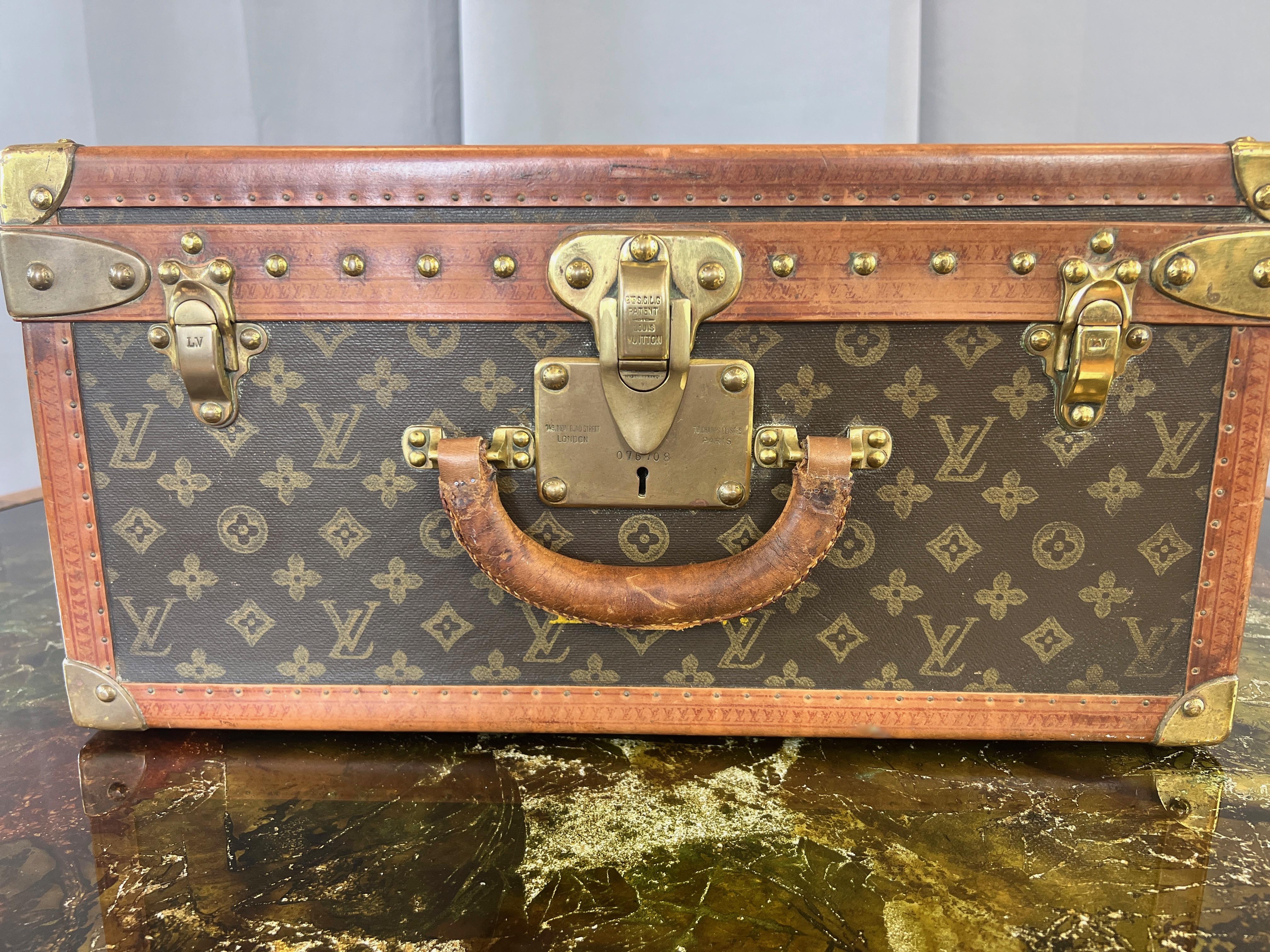 Louis Vuitton Saks & Company Braken 50-Style Suitcase or Cabin Trunk, 1940s 1
