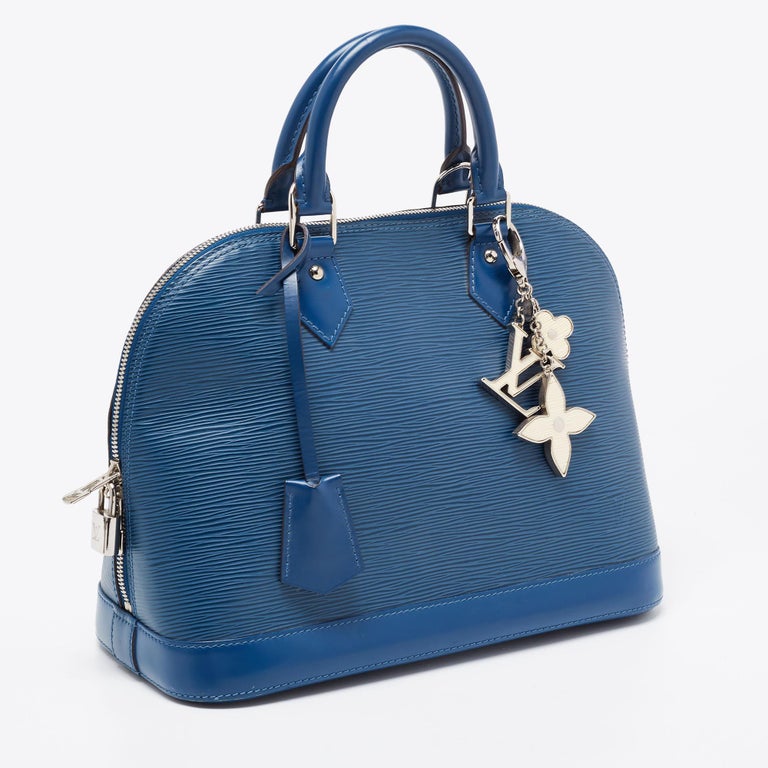 Louis Vuitton Saphir Epi Leather Alma PM Bag In Good Condition For Sale In Dubai, Al Qouz 2