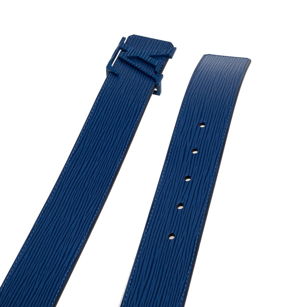 Louis Vuitton Saphir Epi Leather LV Initiales Belt 90 CM In New Condition In Dubai, Al Qouz 2