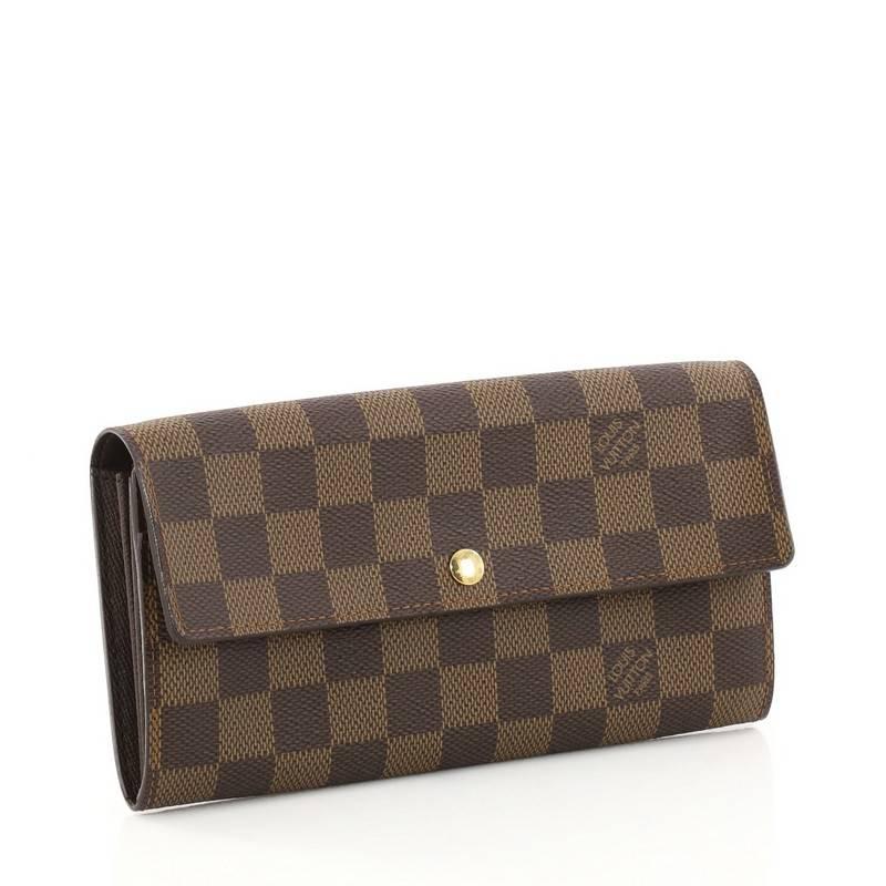 Louis Vuitton Sarah Wallet Damier In Good Condition In NY, NY